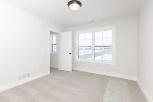 5012 Castlebar Dr, Bloomington, IL 61705 - Photo 38