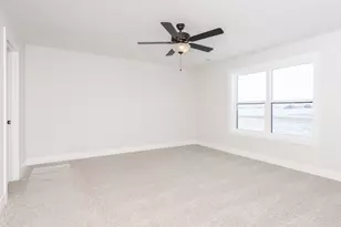 5012 Castlebar Dr, Bloomington, IL 61705 - Photo 28