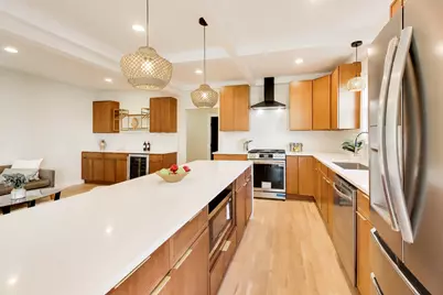 6730 W Dakin Street, Chicago, IL 60634 - Photo 2