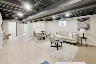 6730 W Dakin St, Chicago, IL 60634 - Photo 28