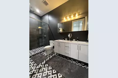 815 N Richmond Street #303, Chicago, IL 60622 - Photo 16