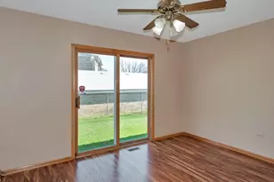 5014 W Circle Pl, Crestwood, IL 60418 - Photo 18