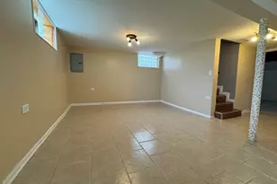 11022 S Avenue D, Chicago, IL 60617 - Photo 14