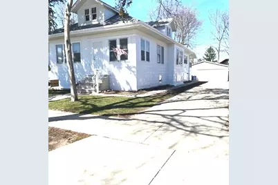 1548 Campbell Avenue, Des Plaines, IL 60016 - Photo 1