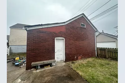 13402 S Buffalo Avenue, Chicago, IL 60633 - Photo 8