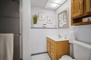492 Weidner Rd, Buffalo Grove, IL 60089 - Photo 16