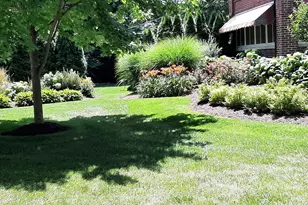 846 W Downer Pl, Aurora, IL 60506 - Photo 14