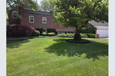 846 W Downer Place, Aurora, IL 60506 - Photo 4