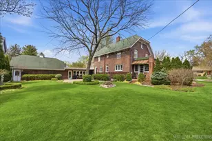 846 W Downer Pl, Aurora, IL 60506 - Photo 32
