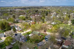 846 W Downer Pl, Aurora, IL 60506 - Photo 24