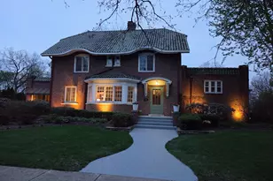 846 W Downer Pl, Aurora, IL 60506 - Photo 66
