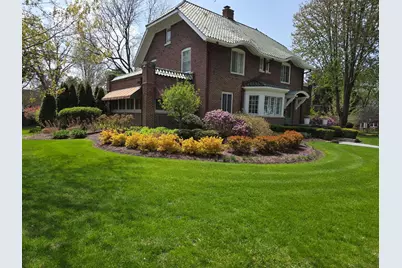 846 W Downer Place, Aurora, IL 60506 - Photo 10