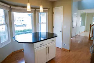 5367 Sequoia Ct, Gurnee, IL 60031 - Photo 8