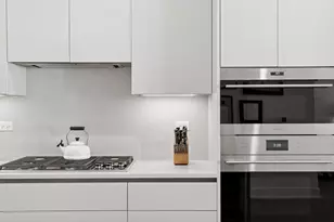 323 S Racine Ave, Chicago, IL 60607 - Photo 18