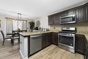 26276 W Vista Ct, Ingleside, IL 60041 - Photo 6