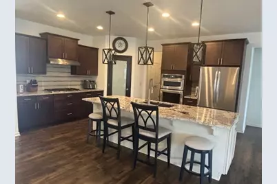 2921 Seven Oaks Court, Kansasville, WI 53139 - Photo 10