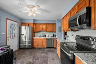 362 N Winston Dr, Palatine, IL 60074 - Photo 8
