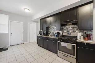 [Address not provided], Chicago, IL 60620 - Photo 8