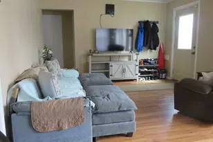 257 Minocqua St, Park Forest, IL 60466 - Photo 4