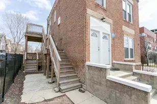 211 S Campbell Ave, Chicago, IL 60612 - Photo 2