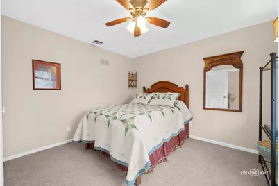 10 W Windsor Court, Sugar Grove, IL 60554 - Photo 18