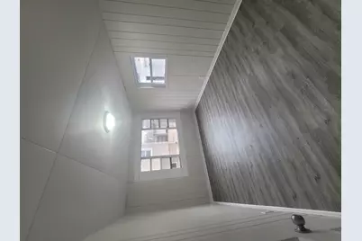 700 George Avenue, Aurora, IL 60505 - Photo 4