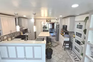 714 Russet Ln, Streamwood, IL 60107 - Photo 8