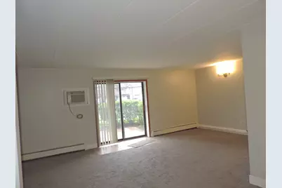 204 E Bailey Road #C, Naperville, IL 60565 - Photo 6