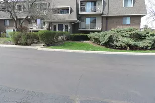 204 E Bailey Rd, Naperville, IL 60565 - Photo 1