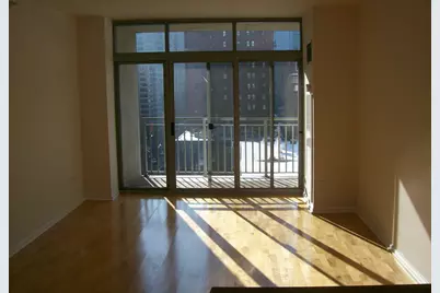 600 N Dearborn Street #810, Chicago, IL 60654 - Photo 6