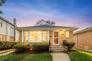 6344 N Kildare Ave, Chicago, IL 60646 - Photo 1