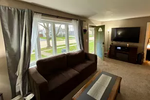 1221 Agnes Ave, Joliet, IL 60435 - Photo 6