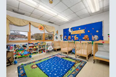 9000 N Kildare Avenue, Skokie, IL 60076 - Photo 30