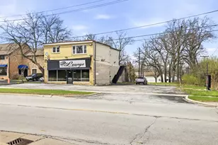 8216 S Archer Ave, Willow Springs, IL 60480 - Photo 1