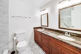 1061 E Sayles Dr, Palatine, IL 60074 - Photo 14