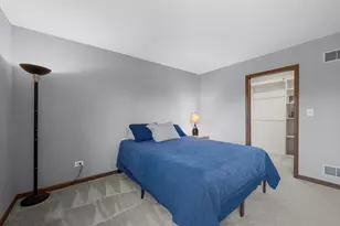 59 Sylvan Ct, Elk Grove Village, IL 60007 - Photo 28