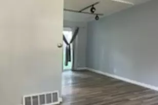 160 Camelot Way, Bolingbrook, IL 60440 - Photo 8