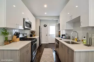 3550 N Racine Ave, Chicago, IL 60657 - Photo 6