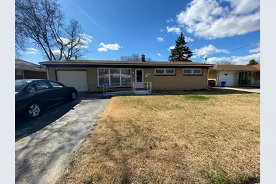 3008 N Rockton Avenue, Rockford, IL 61103 - Photo 1