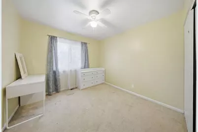 1240 Foxcroft Drive, Aurora, IL 60506 - Photo 12