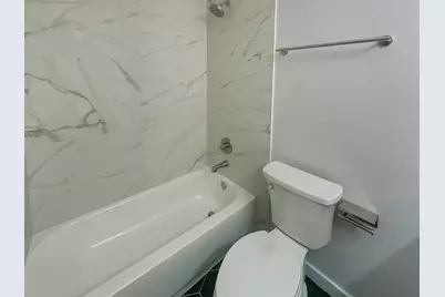 [Address not provided], Chicago, IL 60611 - Photo 14
