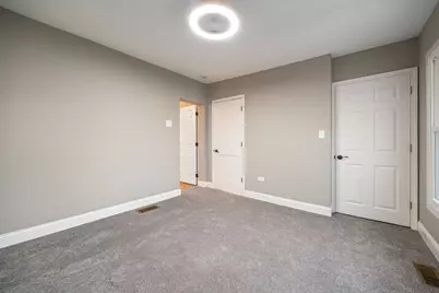 10615 S Emerald Avenue, Chicago, IL 60628 - Photo 12