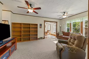 1924 Pine Rd, Homewood, IL 60430 - Photo 4