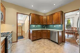 1924 Pine Rd, Homewood, IL 60430 - Photo 10