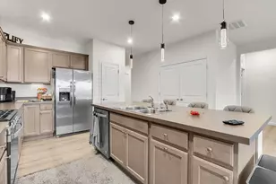 3243 Sweetgrass Cir, Aurora, IL 60503 - Photo 12