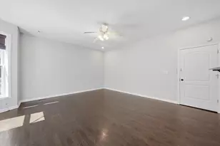 4956 S Champlain Ave, Chicago, IL 60615 - Photo 24