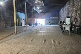 8802 S Commercial Ave, Chicago, IL 60617 - Photo 4