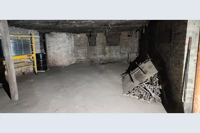 8802 S Commercial Avenue, Chicago, IL 60617 - Photo 10