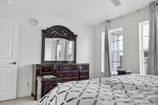 395 S Pointe Ave, South Elgin, IL 60177 - Photo 12