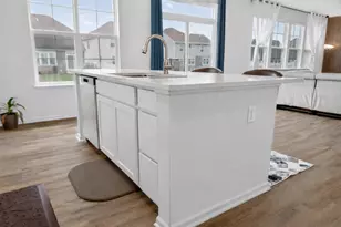 395 S Pointe Ave, South Elgin, IL 60177 - Photo 6